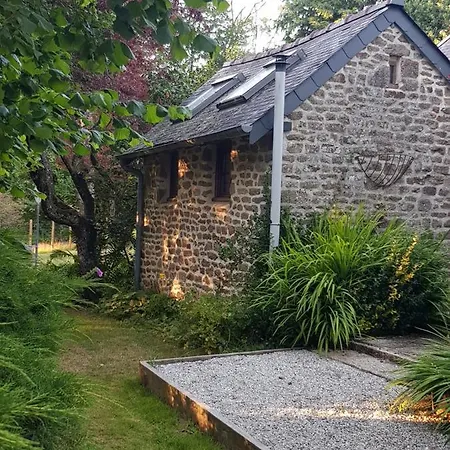 Maison La Bureliere - For Families, Groups, Couples