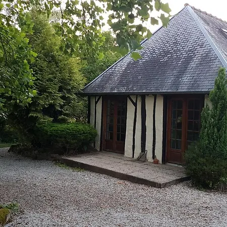 Holiday home Maison La Bureliere - For Families, Groups, Couples Gorron