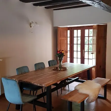 Holiday home Maison La Bureliere - For Families, Groups, Couples Gorron