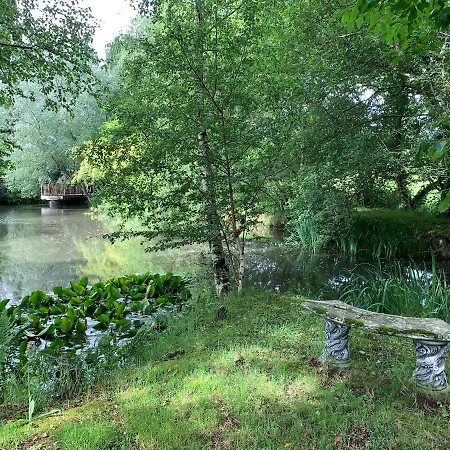 Maison La Bureliere - For Families, Groups, Couples Gorron