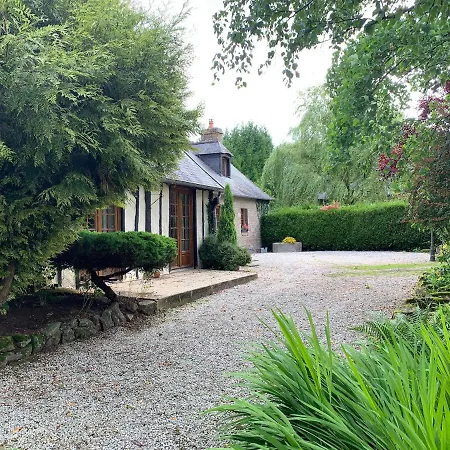 Holiday home Maison La Bureliere - For Families, Groups, Couples