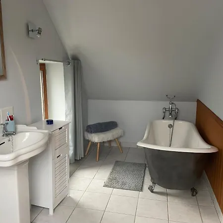 Holiday home Maison La Bureliere - For Families, Groups, Couples Gorron