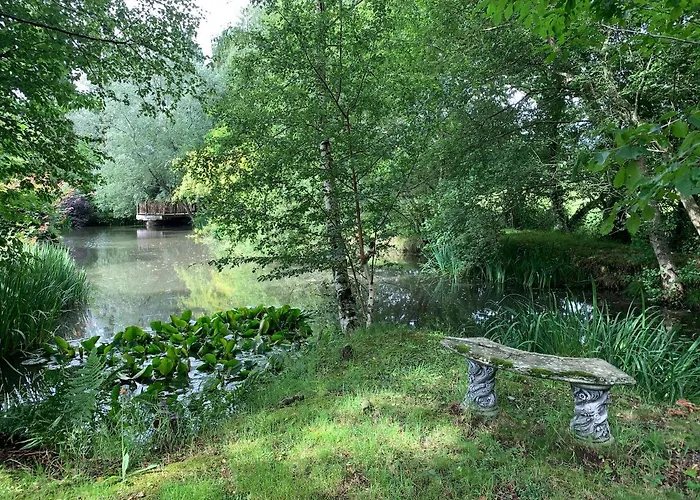 Maison La Bureliere - For Families, Groups, Couples Gorron