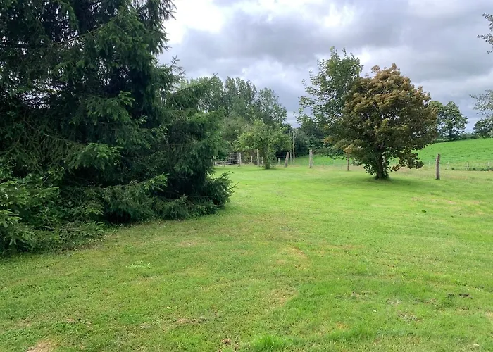 Maison La Bureliere - For Families, Groups, Couples Hébergement de vacances